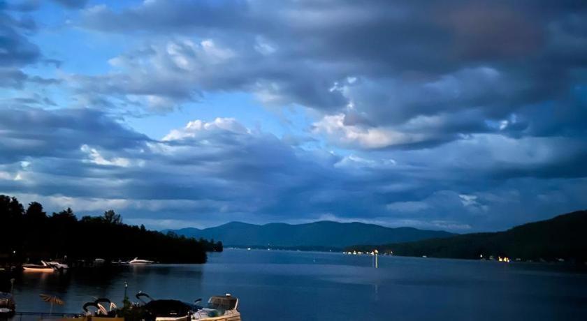 Georgian Lakeside Resort เลคจอร์จ ภายนอก รูปภาพ