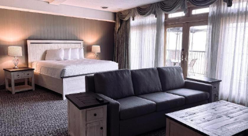 Georgian Lakeside Resort เลคจอร์จ ภายนอก รูปภาพ